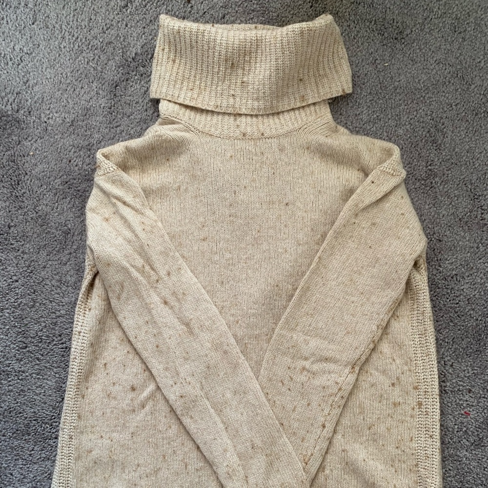 J Crew Beige Turtleneck sweater